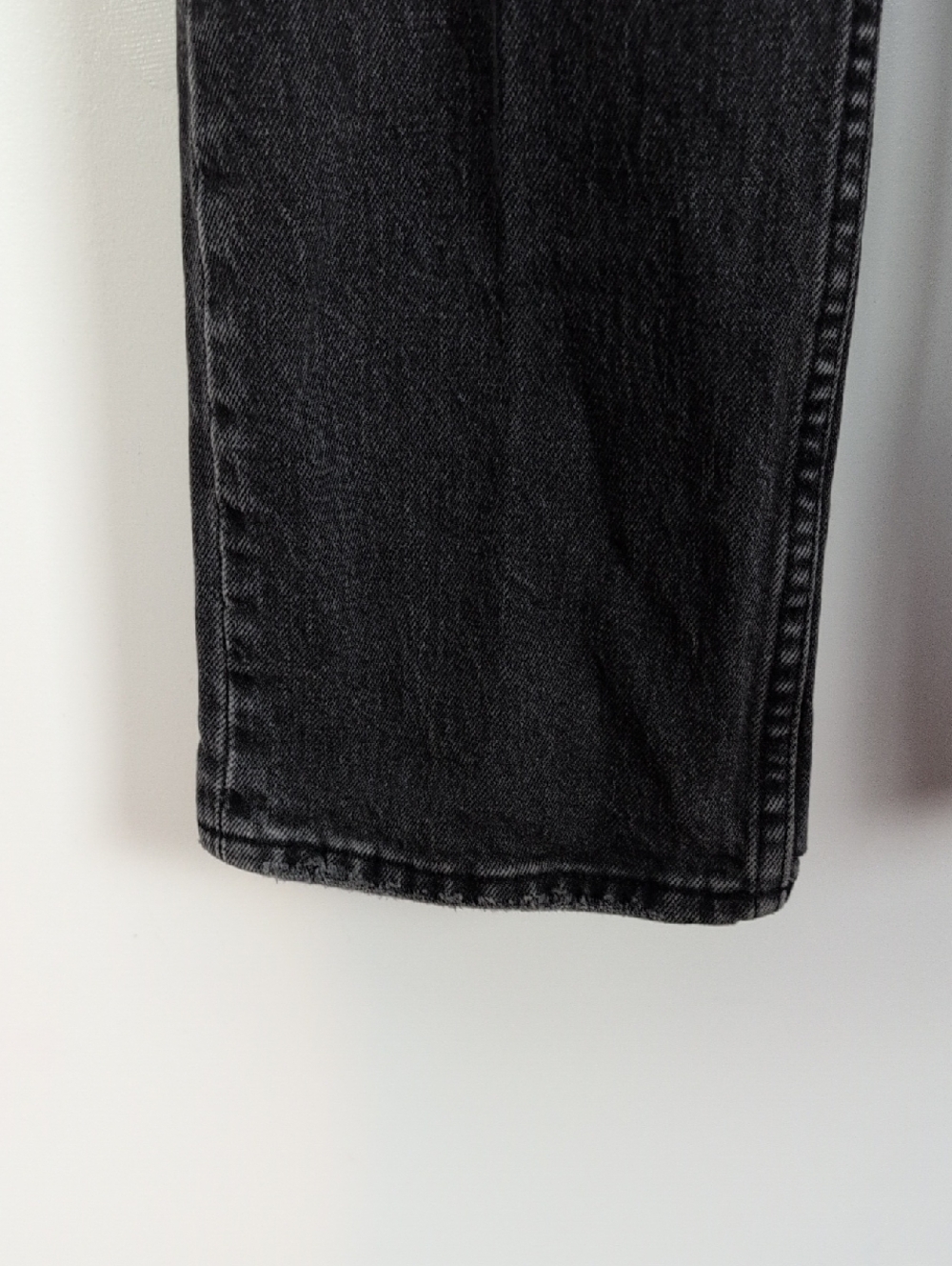 Abercrombie & Fitch 90s Straight Ultra High Rise Jeans - Picture 4 of 12